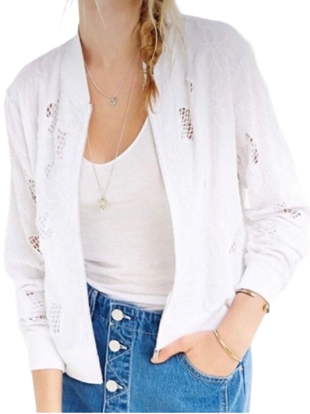 Kimchi Blue 3D Floral Embroidery Bomber Jacket Urban Outfitters White Size L